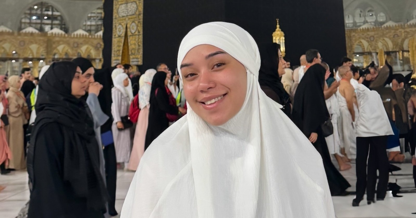 Lula Lahfah Akui Bodoh, Diteriaki Haram Saat Umrah karena Pods